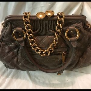 Marc Jacobs Taupe Quilted Stam Bag w/Gold Hardware